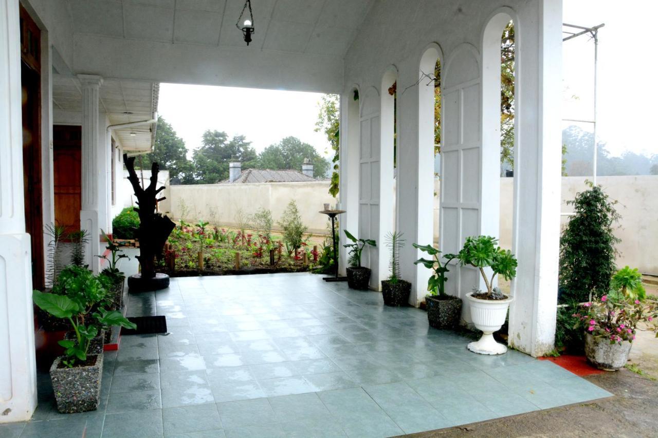 The West Gate Bungalow Nuwara Eliya Exterior photo